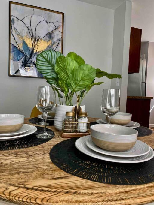 Cozy And Luxury Home Роли Экстерьер фото